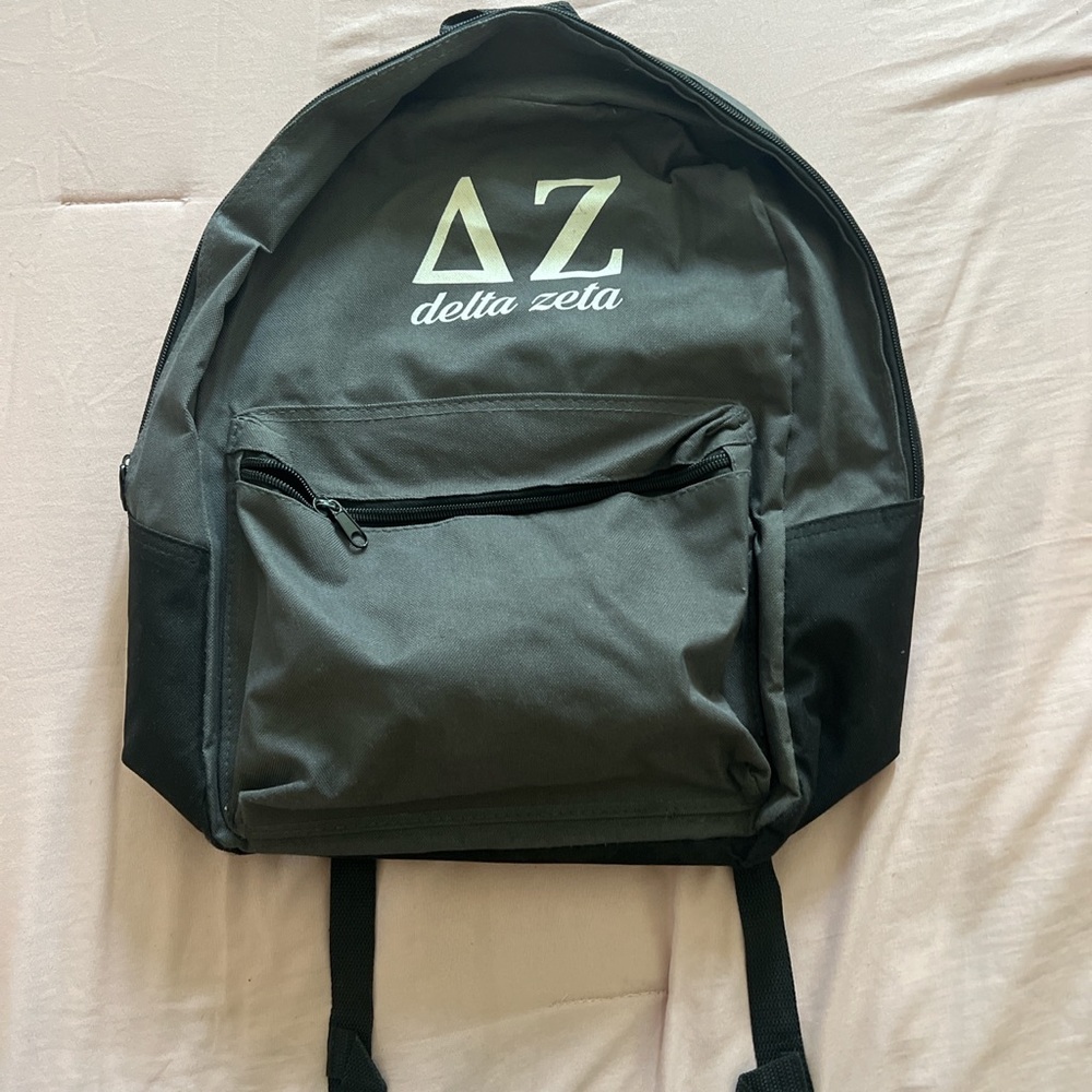 Delta zeta backpack